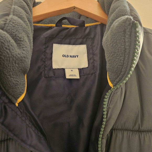 Old Navy Puffer Vest XL Green - Picture 4 of 5